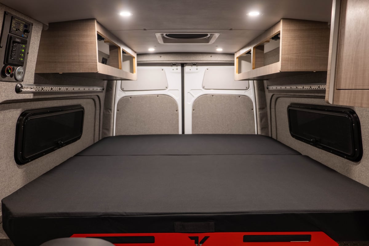 Classic 144 camper van — Mercedes-Benz Sprinter 144", photo 14