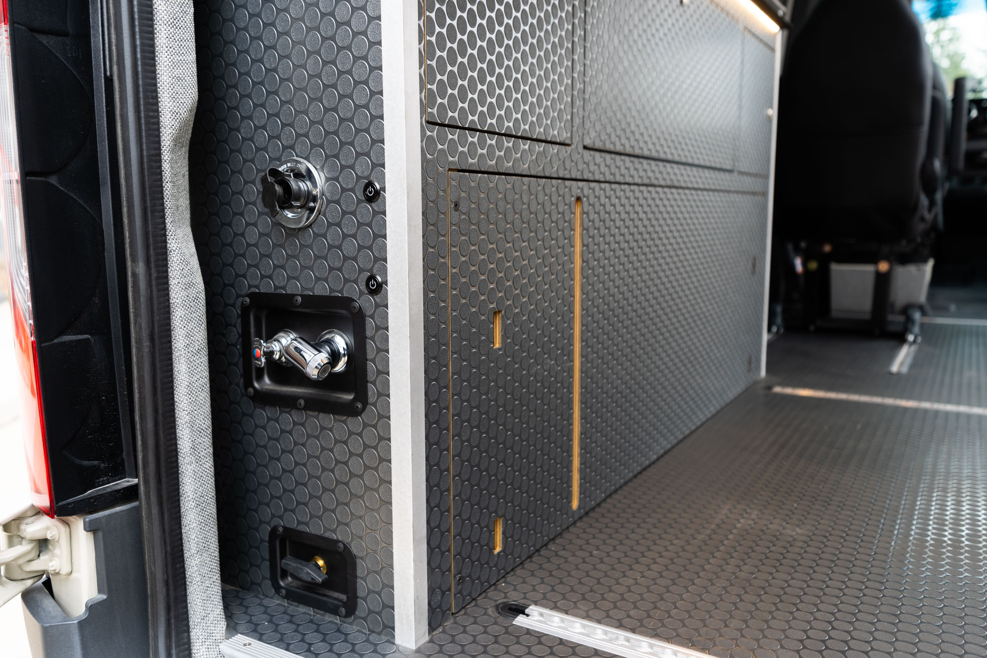 Classic 144 camper van — Mercedes-Benz Sprinter 144", photo 15