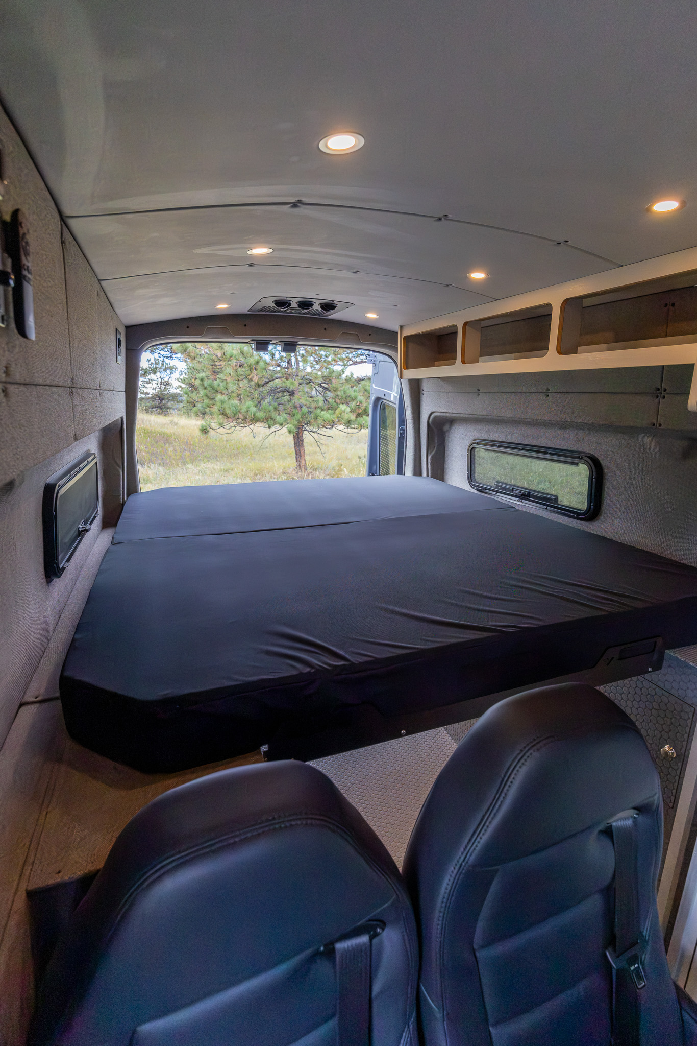 Classic 148 EL camper van — Ford Transit 148" EL, photo 16