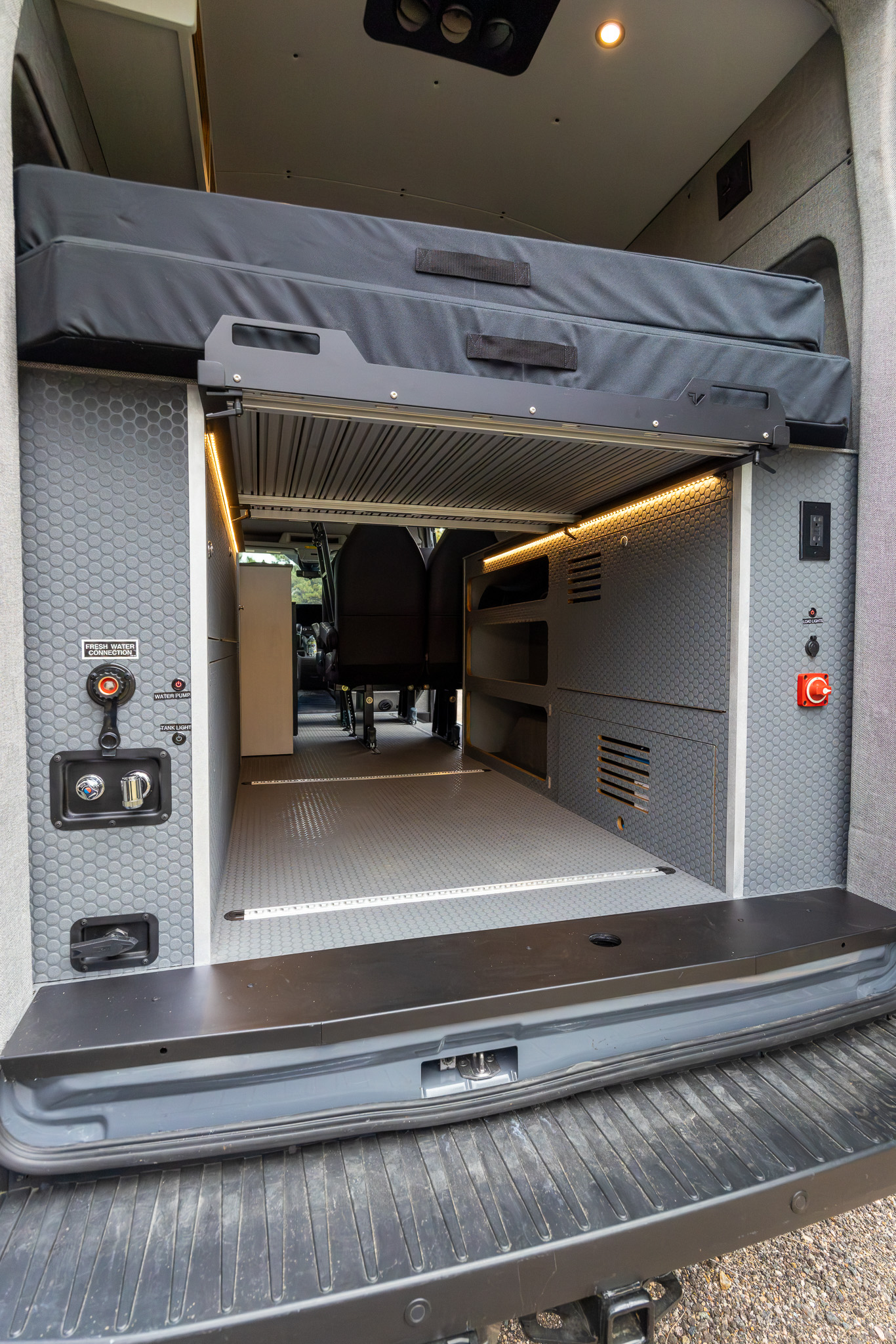 Classic 148 EL camper van — Ford Transit 148" EL, photo 27