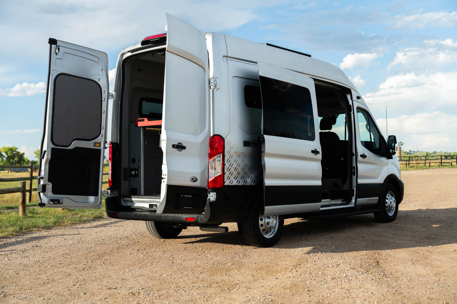 Classic 148 camper van — Ford Transit 148", photo 24