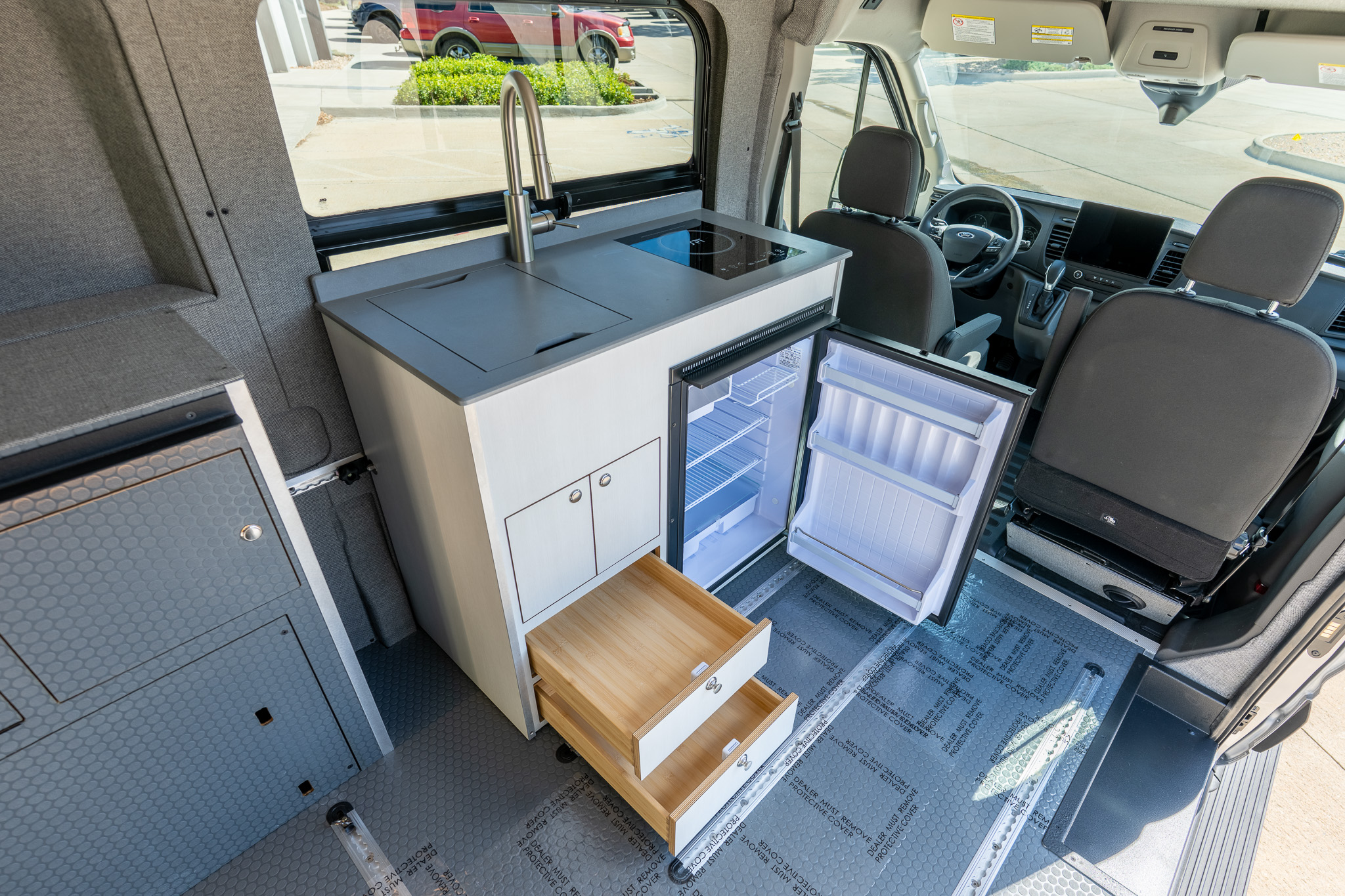 Classic 148 camper van — Ford Transit 148", photo 22