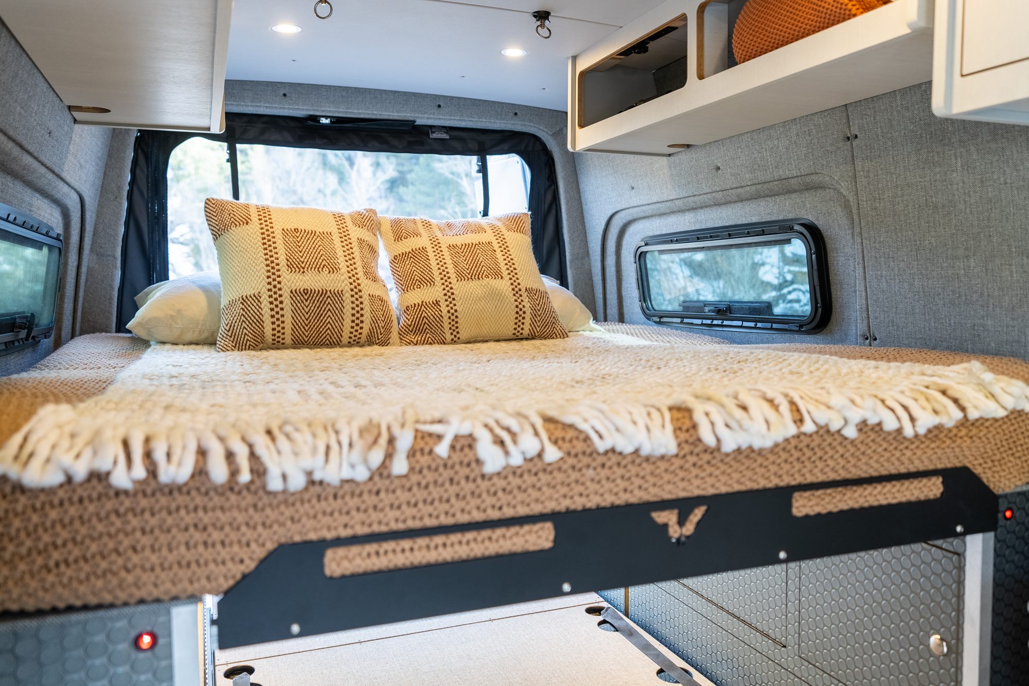 Classic 170 camper van — Mercedes-Benz Sprinter 170", photo 47