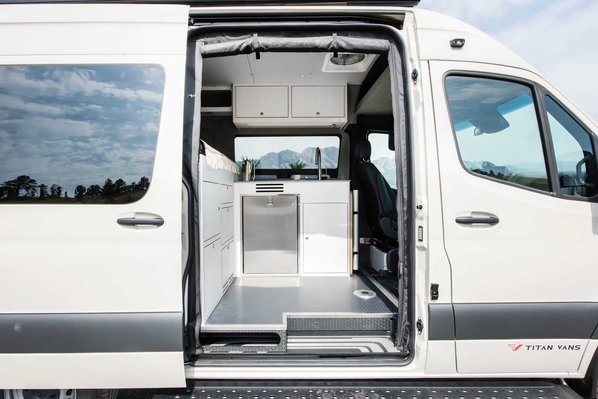 Kronos 144 camper van — Mercedes-Benz Sprinter 144", photo 13