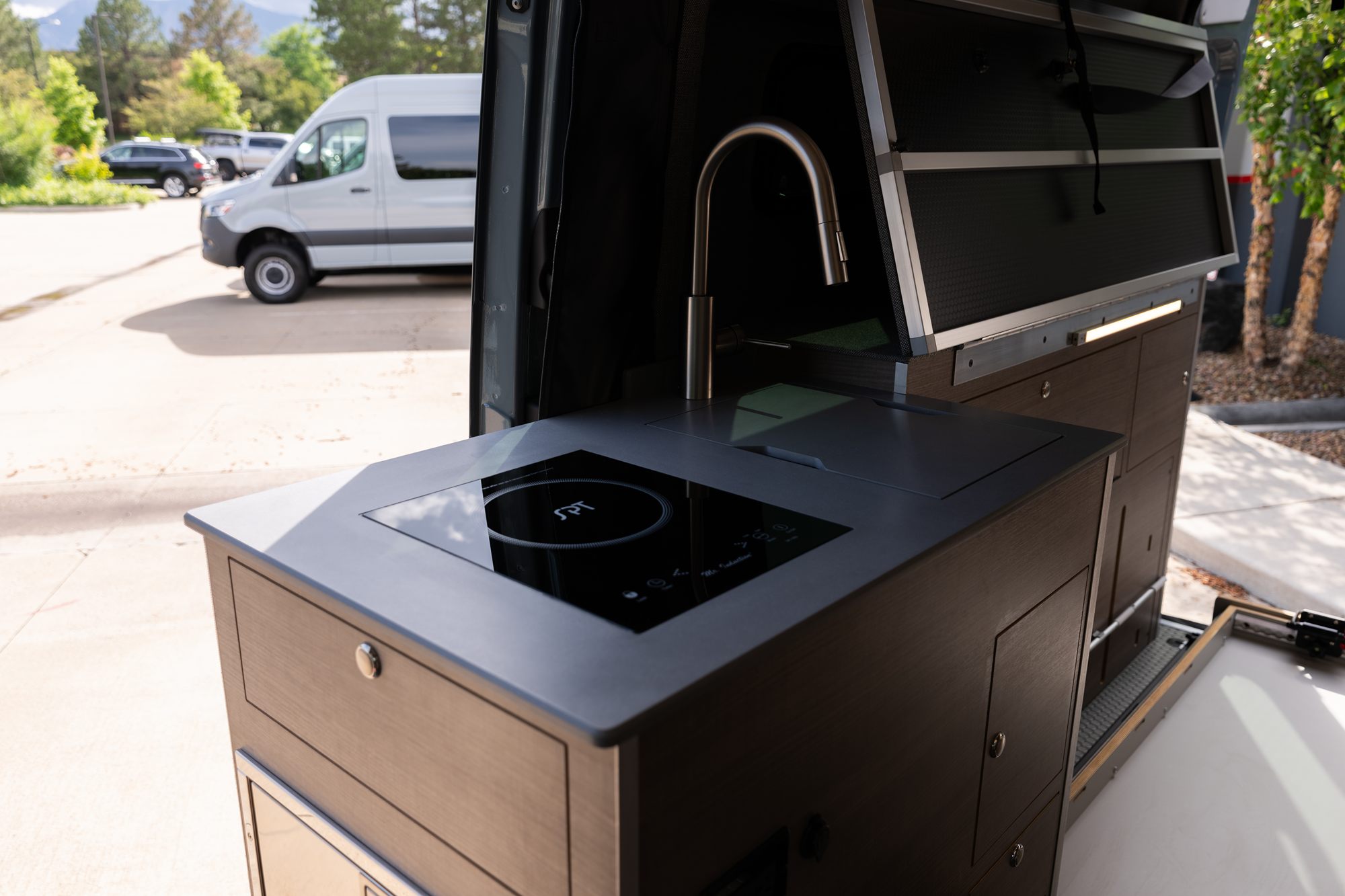 Metis 144 camper van — Mercedes-Benz Sprinter 144", photo 12