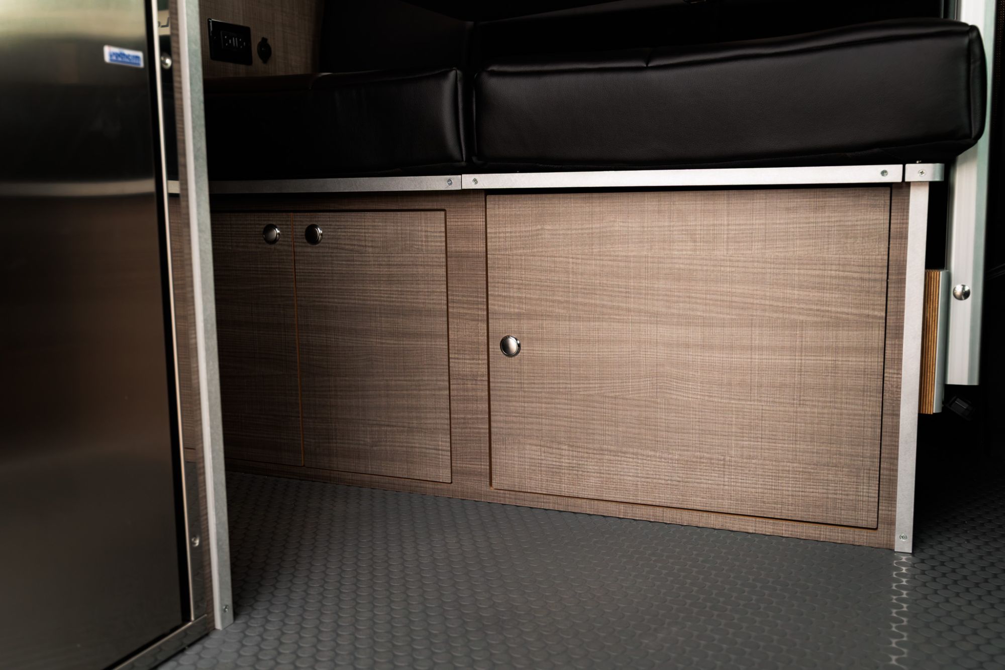 Metis 148 EL camper van — Ford Transit 148" EL, photo 9