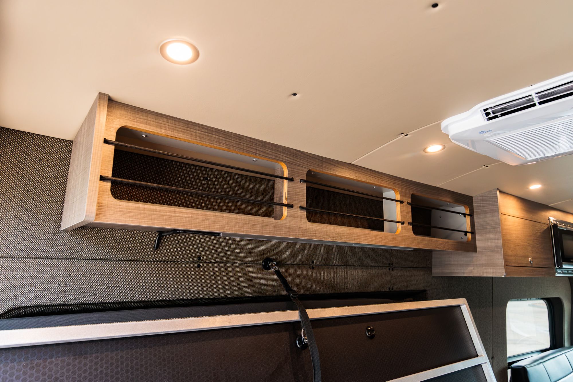 Metis 148 EL camper van — Ford Transit 148" EL, photo 21
