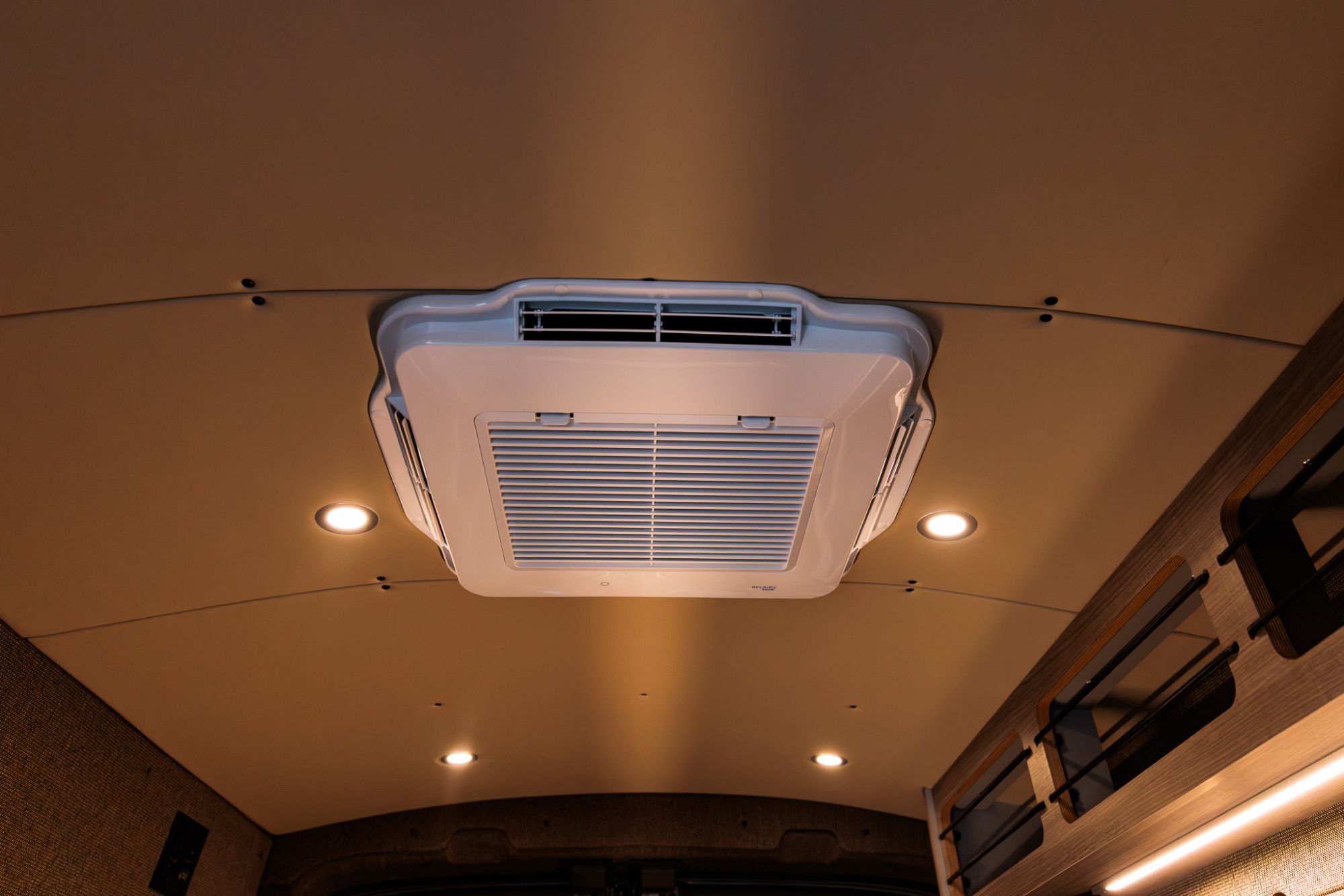Metis 148 EL camper van — Ford Transit 148" EL, photo 29