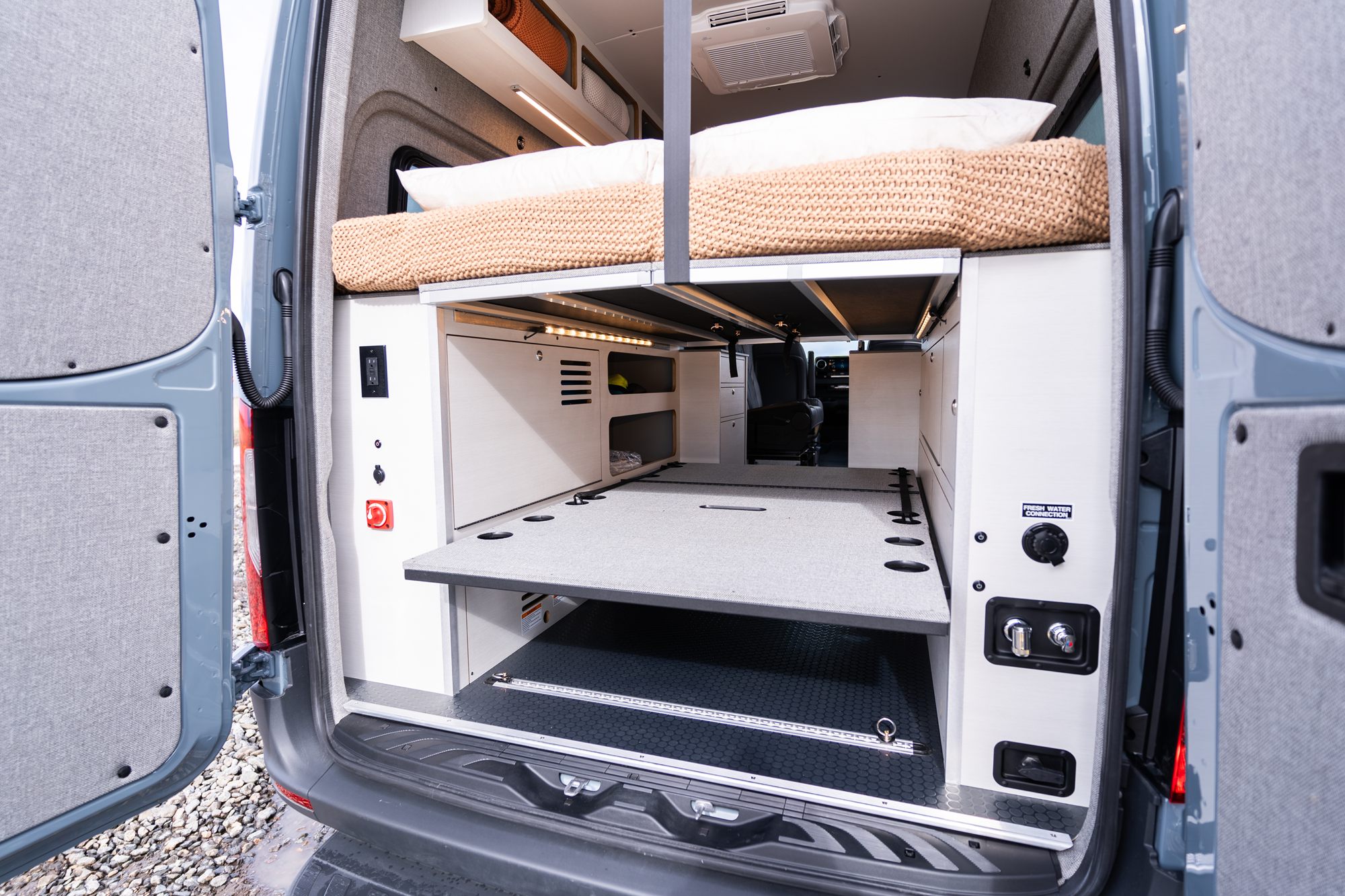 Metis 170 camper van — Mercedes-Benz Sprinter 170", photo 18