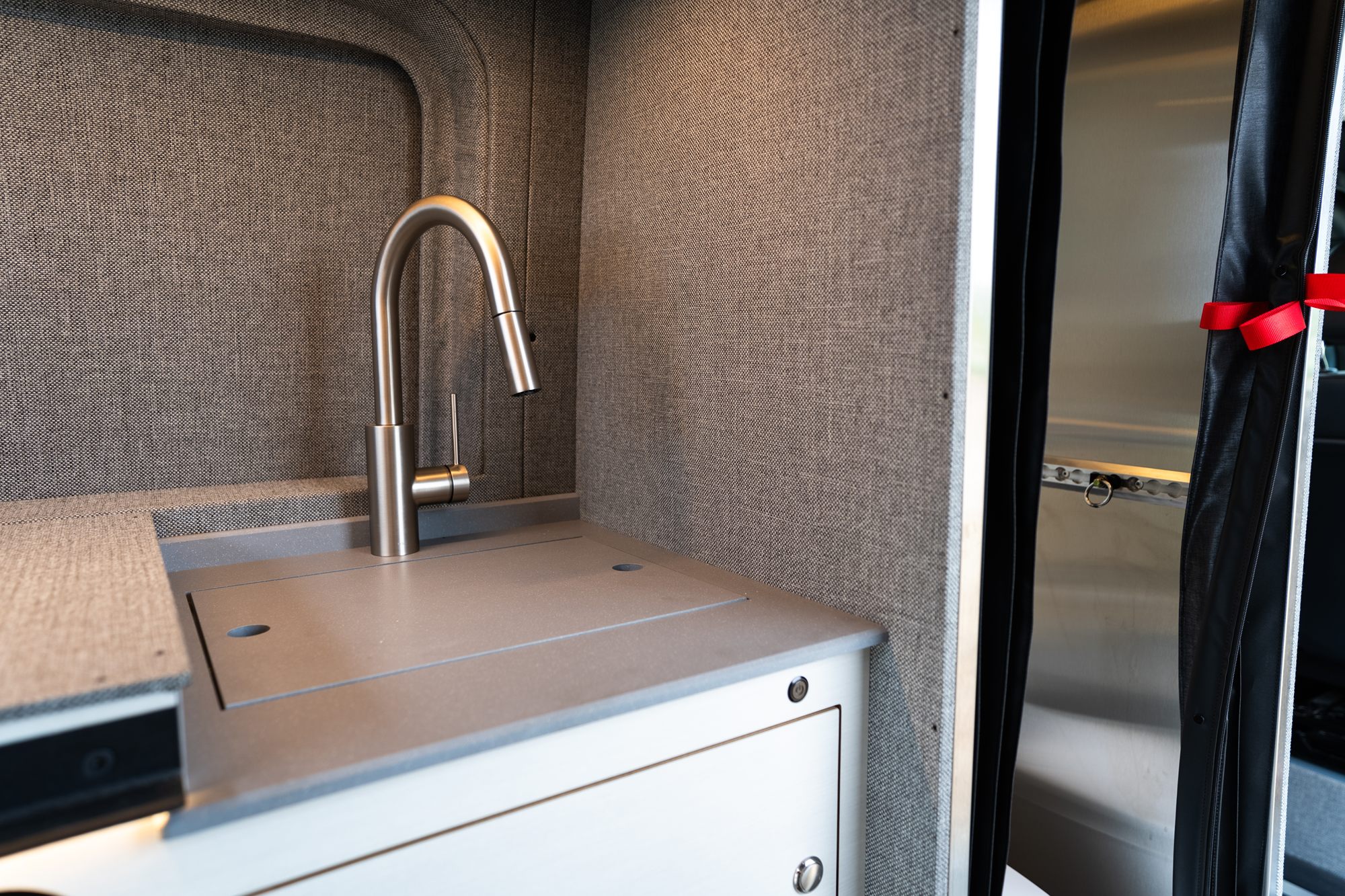 Ultra 144 camper van — Mercedes-Benz Sprinter 144", photo 12