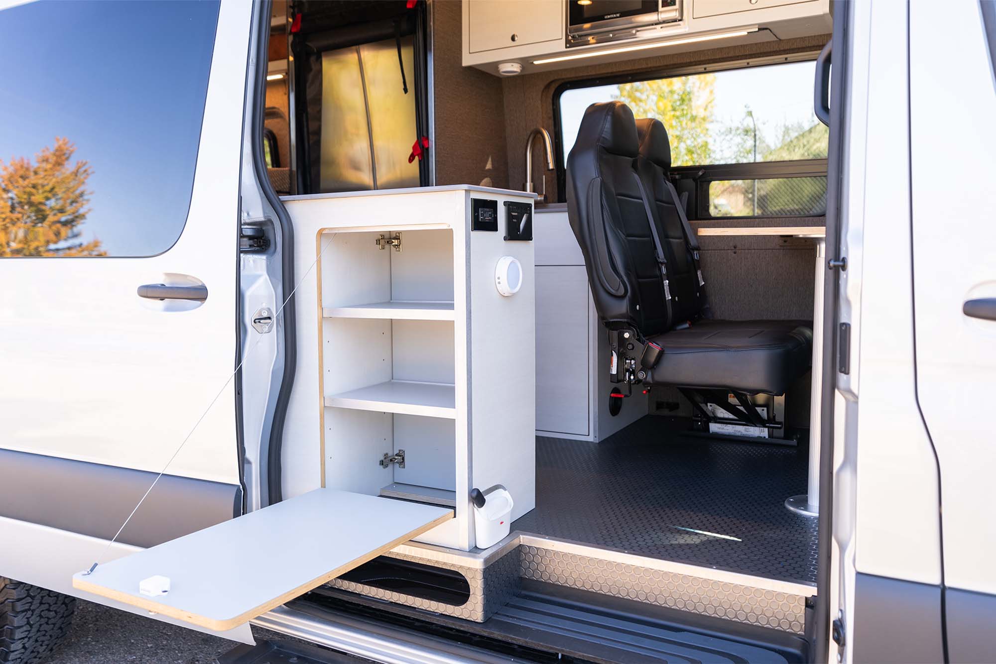 Ultra 170 camper van — Mercedes-Benz Sprinter 170", photo 5