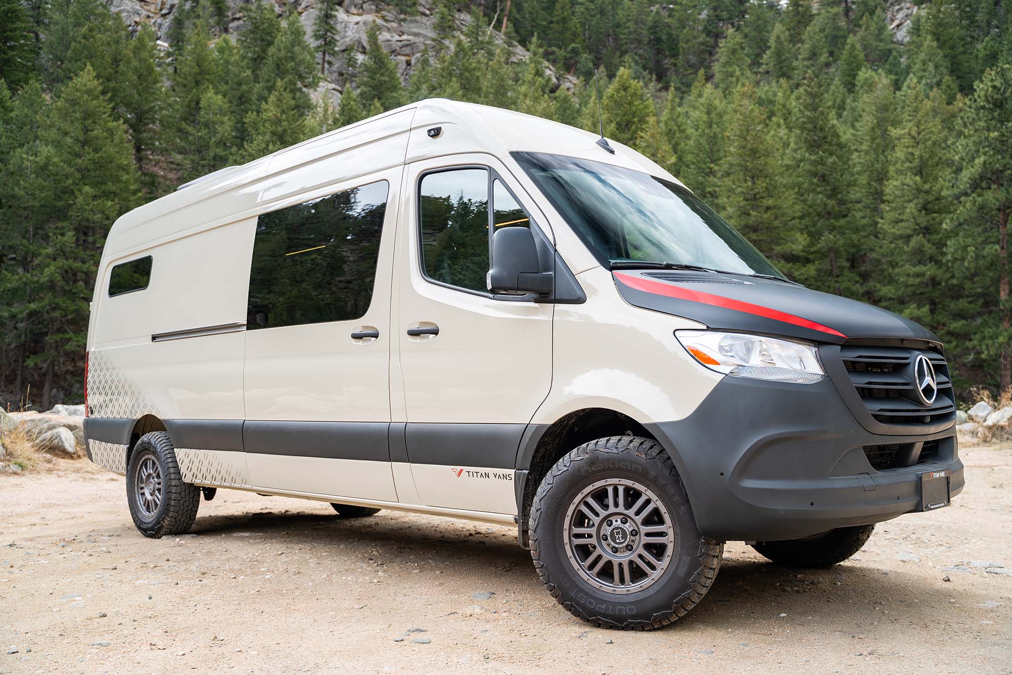 Ultra 170 camper van — Mercedes-Benz Sprinter 170", photo 2