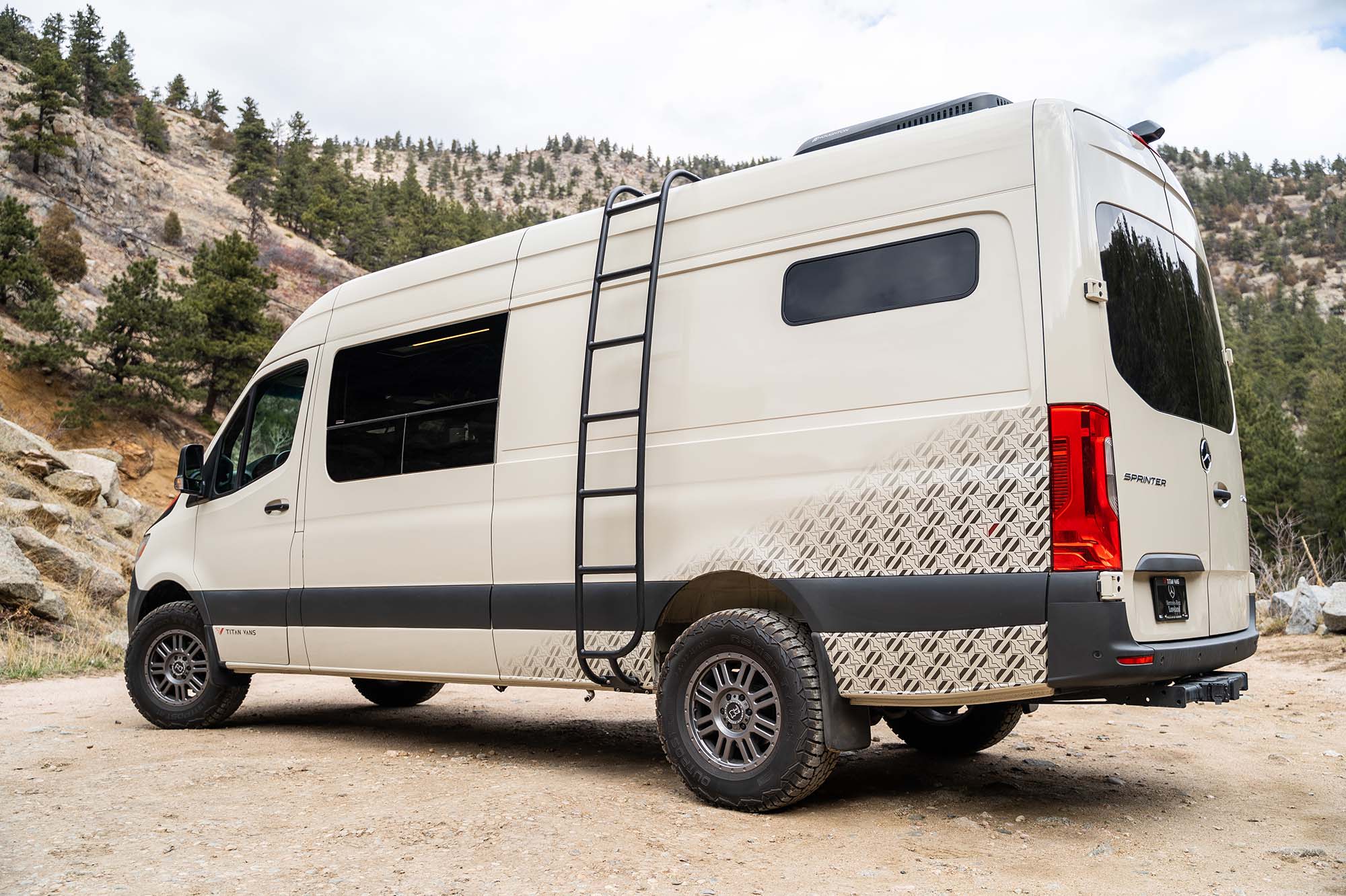 Ultra 170 camper van — Mercedes-Benz Sprinter 170", photo 17