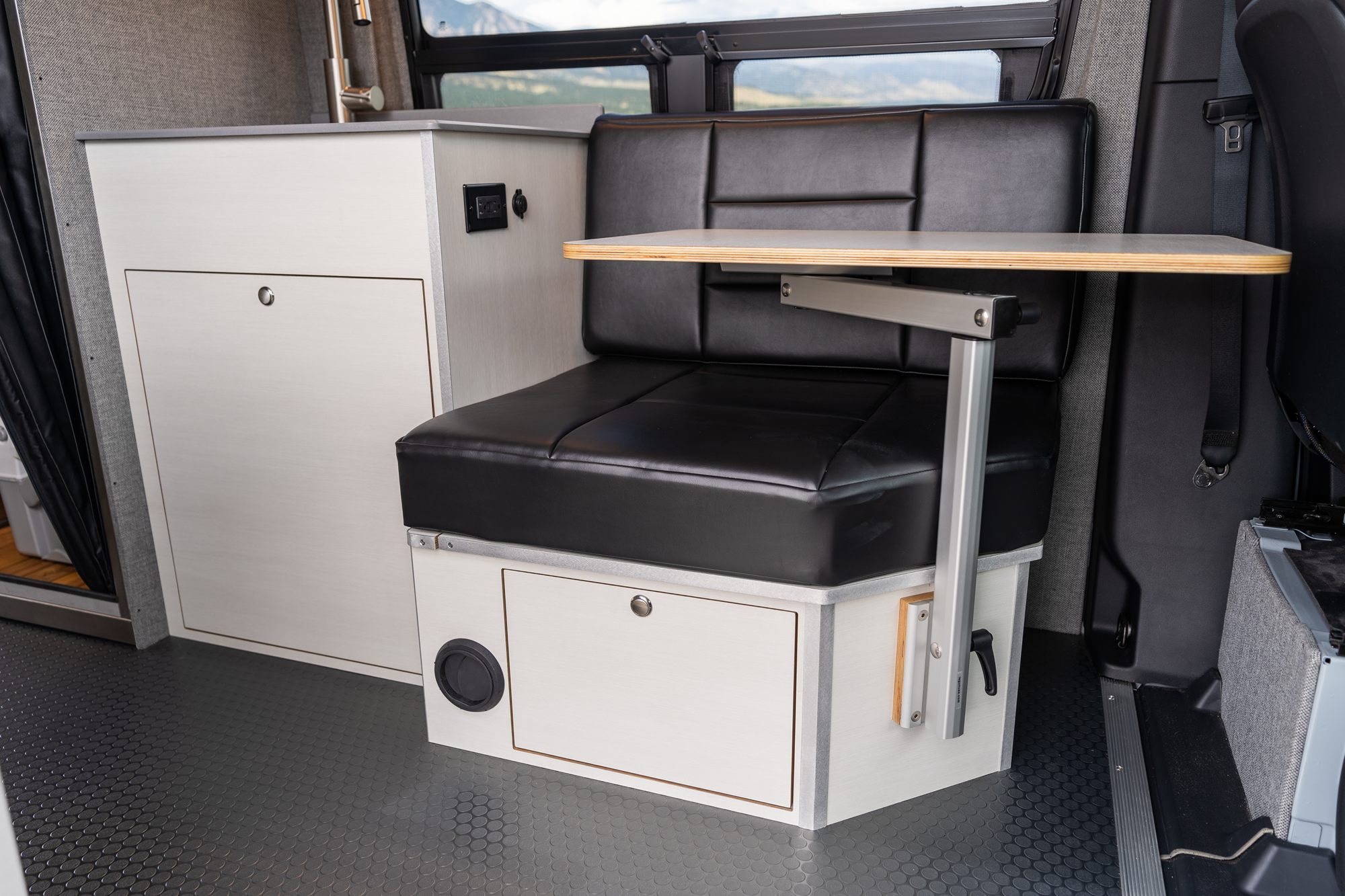 Ultra 170 camper van — Mercedes-Benz Sprinter 170", photo 15