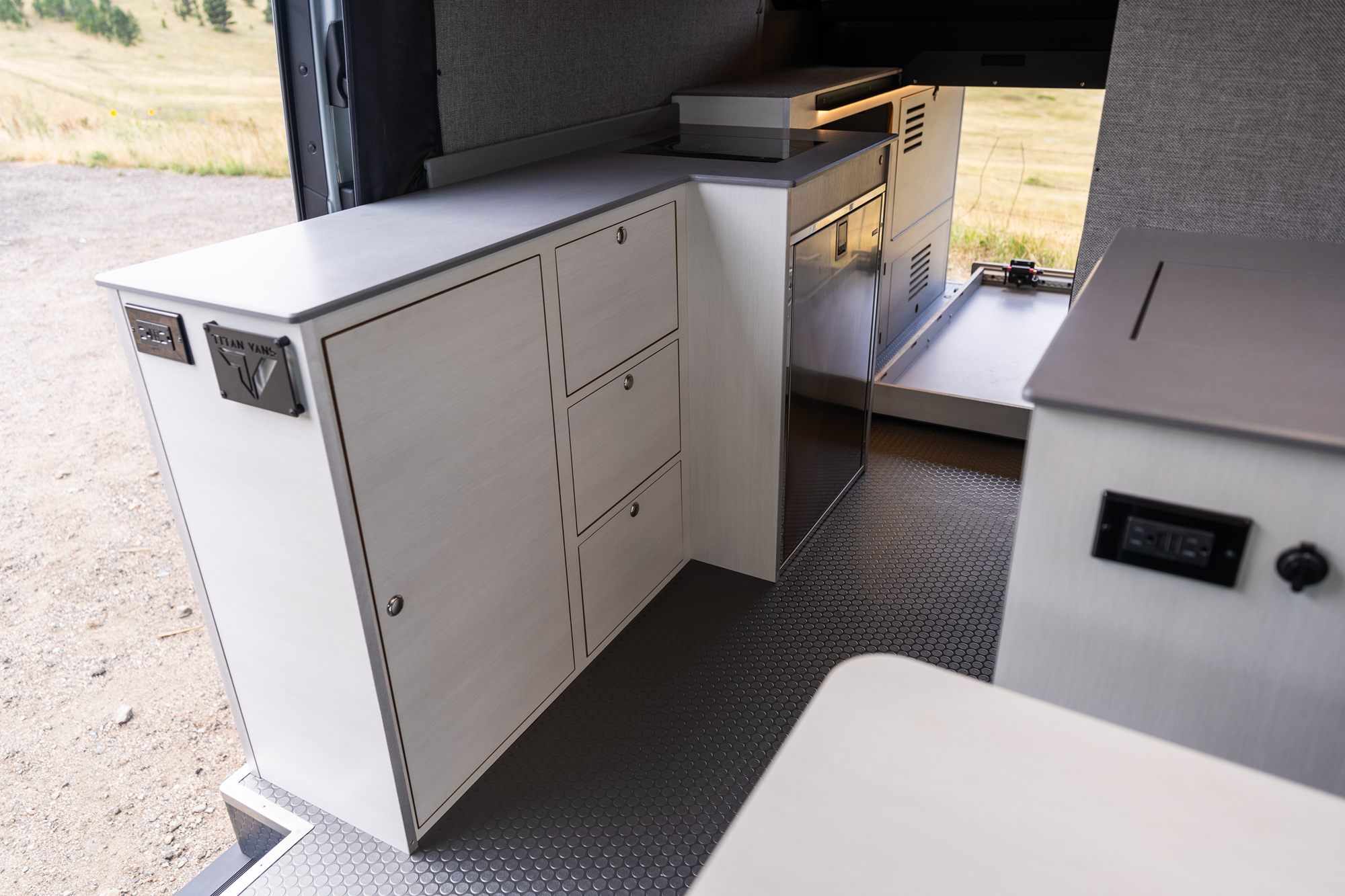 Ultra 170 camper van — Mercedes-Benz Sprinter 170", photo 8
