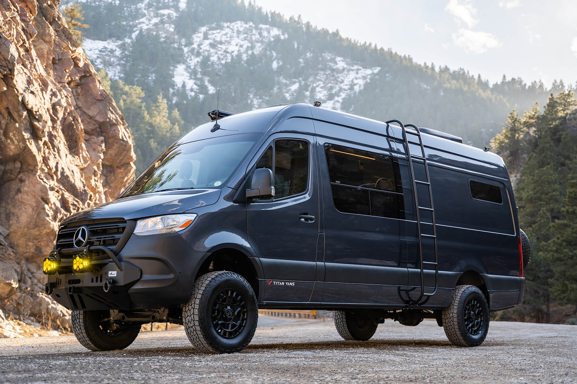 Ultra 170 camper van — Mercedes-Benz Sprinter 170", photo 2