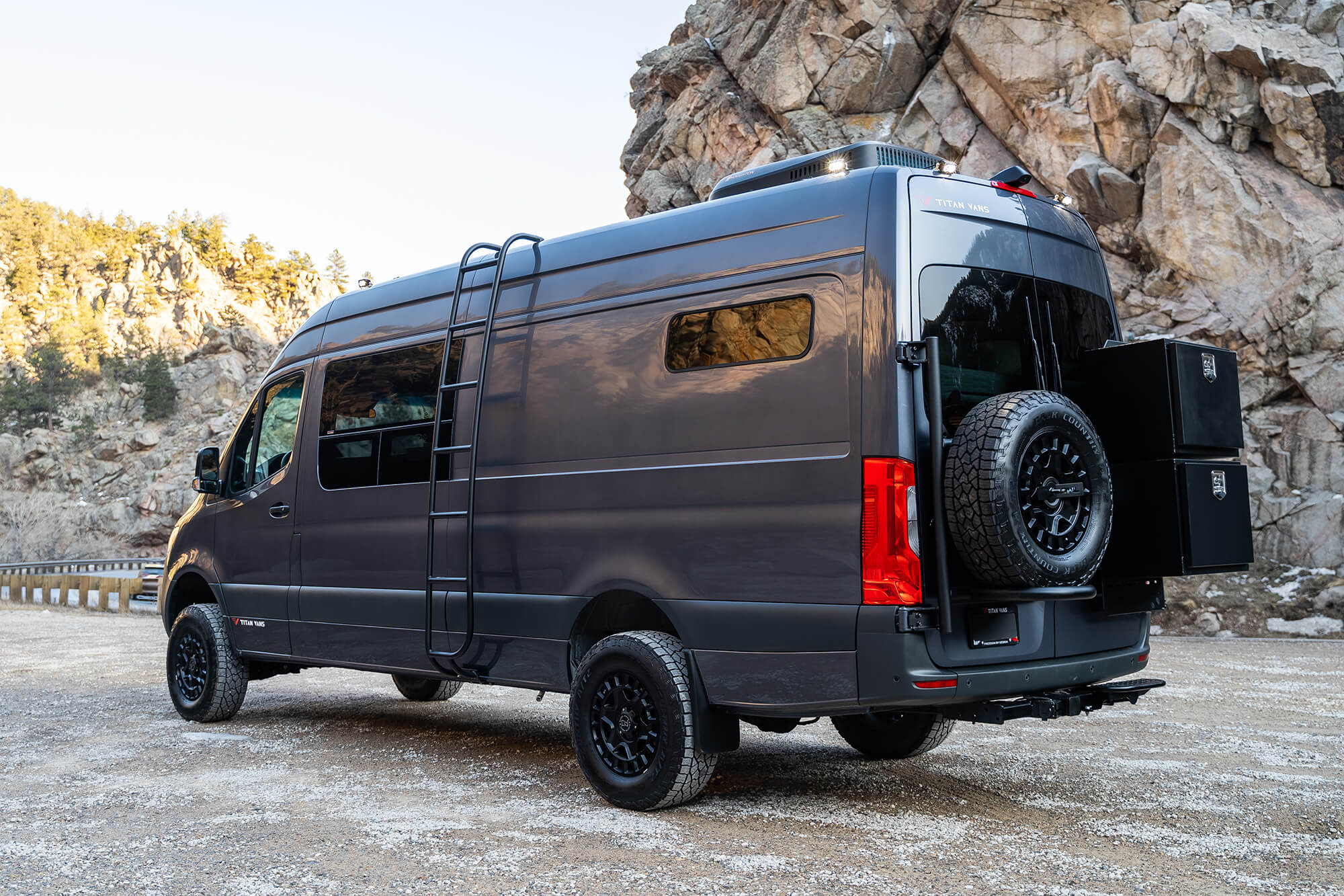 Ultra 170 camper van — Mercedes-Benz Sprinter 170", photo 3