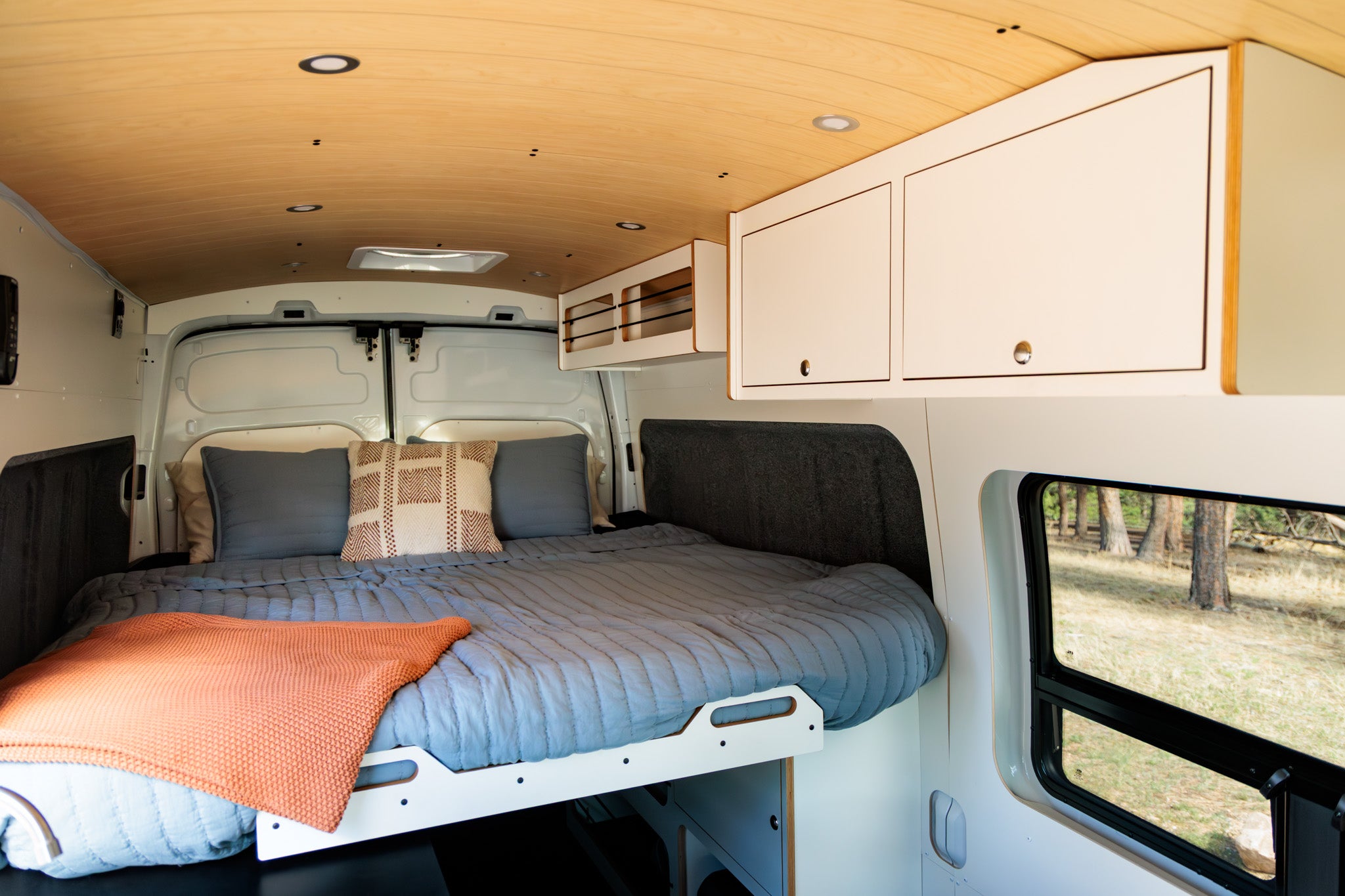 2025 Transit Timber Rambler Van — photo 15 of 19