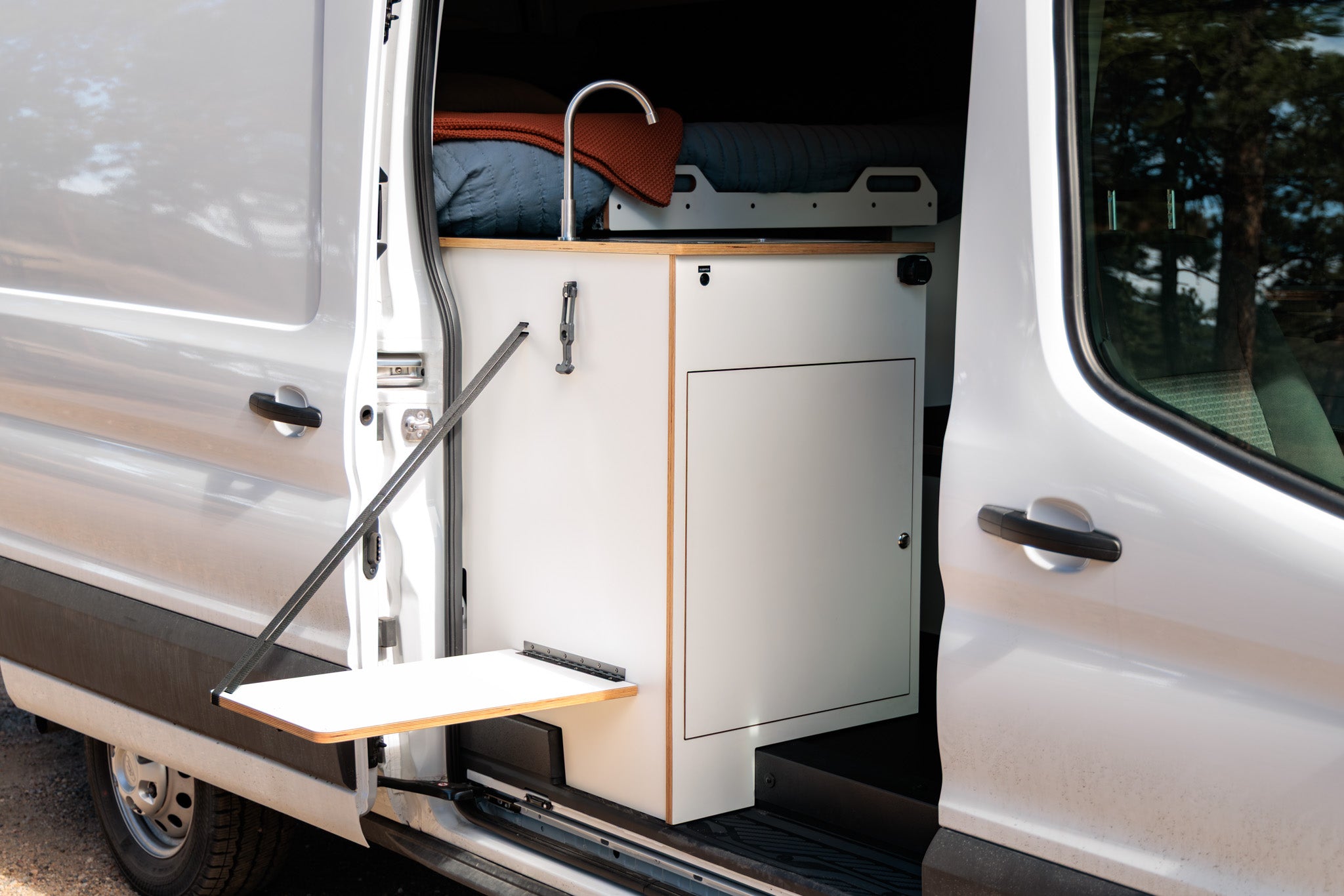 2025 Transit Timber Rambler Van — photo 10 of 19