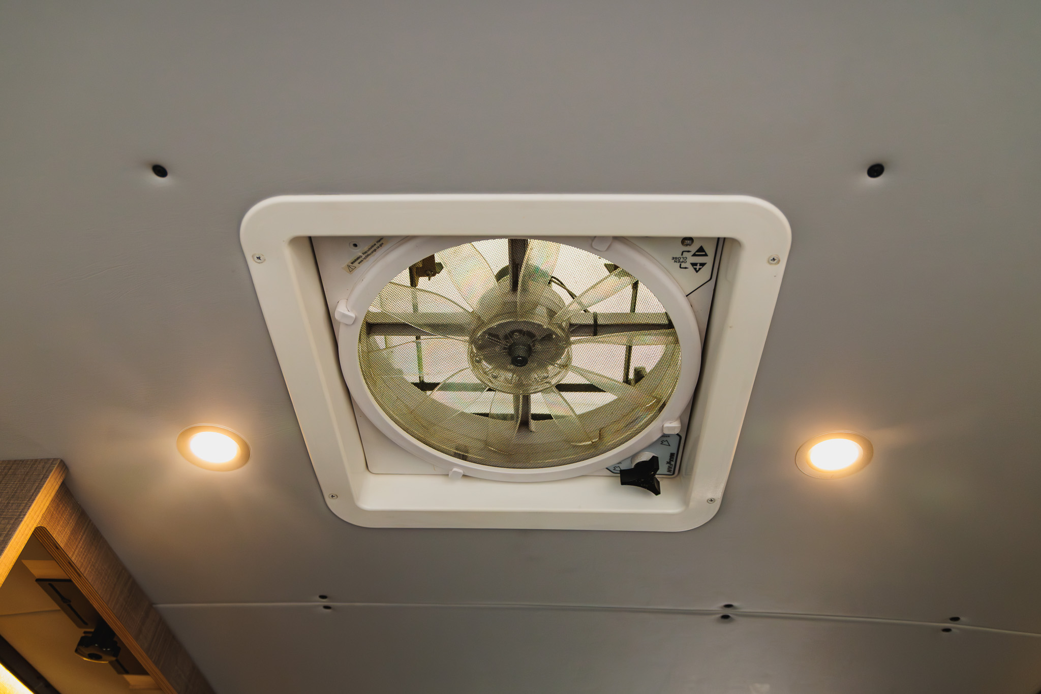 Rooftop fan