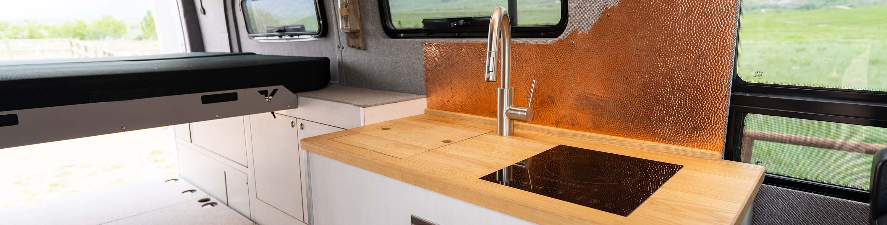 2019 170X Custom camper van